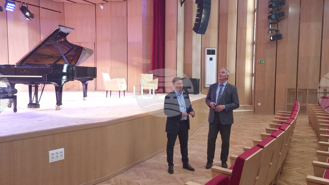 Плевен - зала Катя Попова - откриване