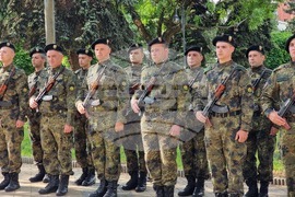 Ловеч - Панайот Пипков - барелеф