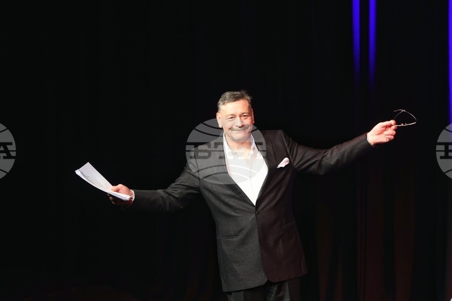 Дмитрий Назаров - „L’amour-Мур или держава набекрень“