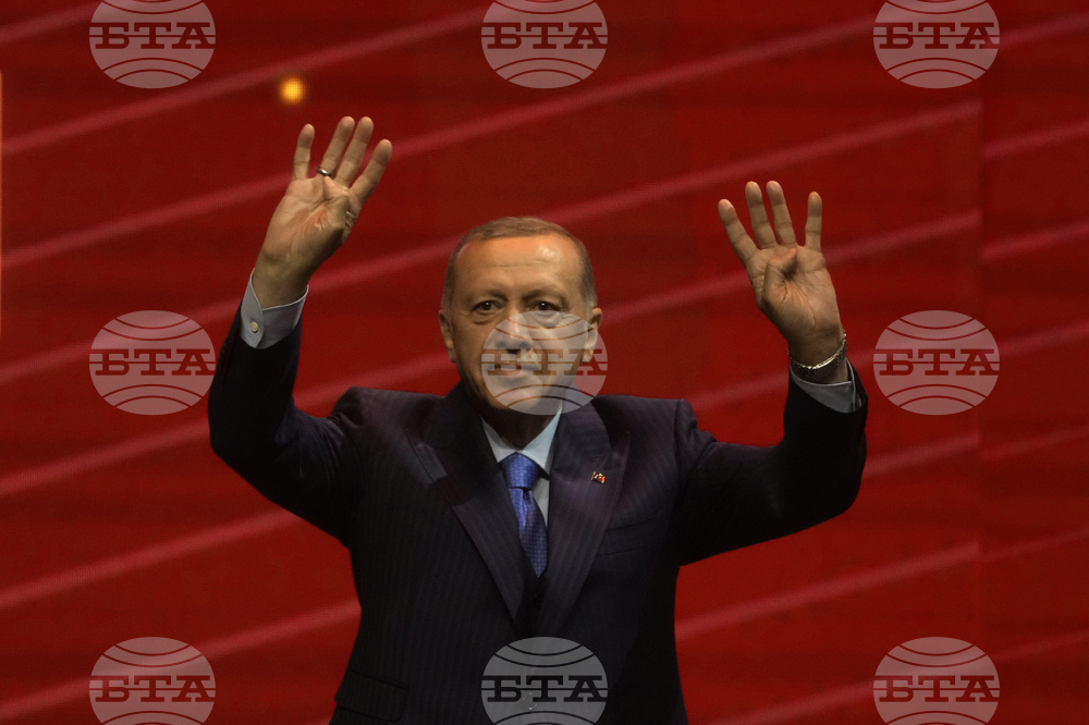Erdogan Calls on Voters to Support Him in Presidential Elections Runoff