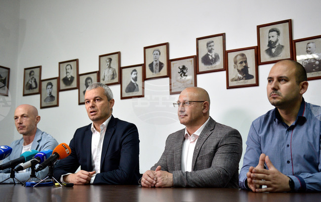 Варна - Възраждане - пресконференция