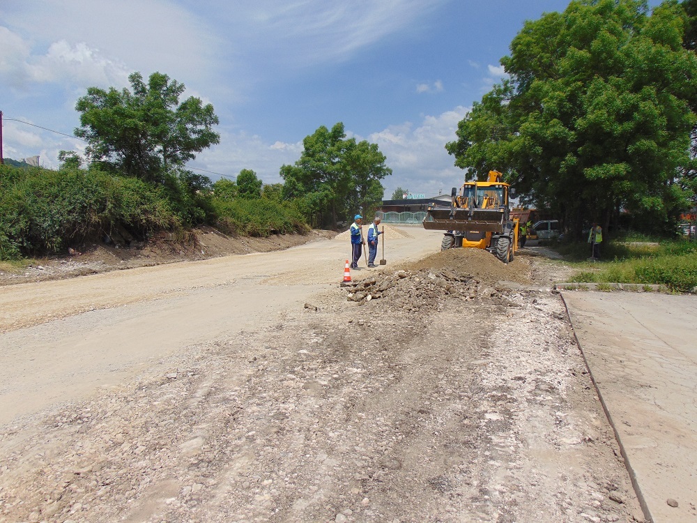 Община Шумен: Ремонти по уличната мрежа в Шумен и селата от общината