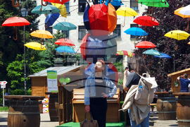 Градска градина - цветни чадъри