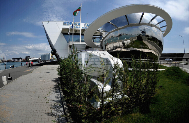 Бургас - планетариум - предстоящо откриване