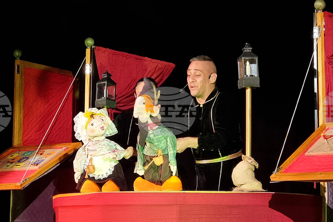  Варна - фестивал на куклите