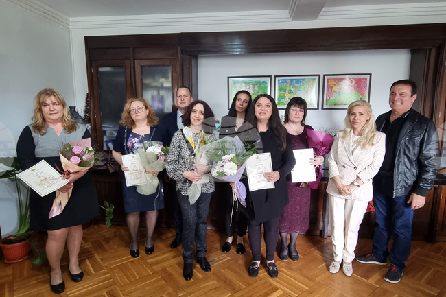  Кърджали - Неофит Рилски - отличия