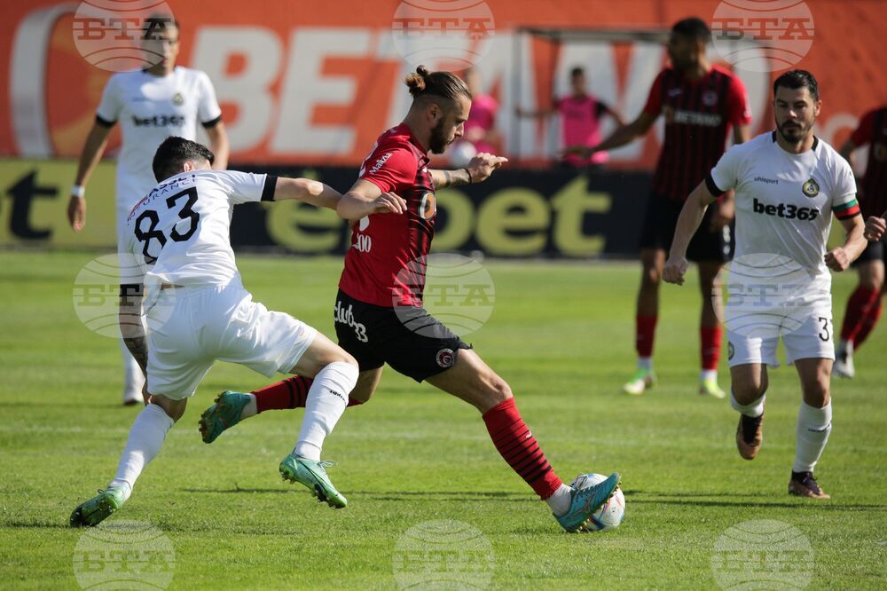 Футбол - Локомотив Сф - Славия