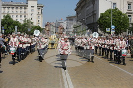 Тържествено шествие - 24 май