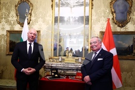 Италия - Росен Желязков - Джон Дънлап