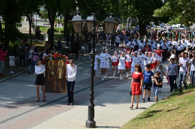 На 24 май Община Видин връчи отличия на изявени дейци на просветата, културата и изкуството