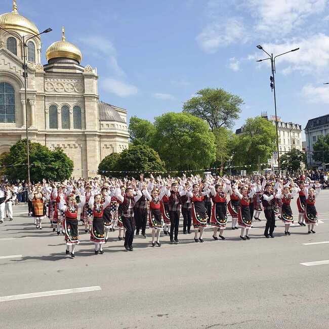 БСП отбелязва 24 май с множество инициативи в цялата страна