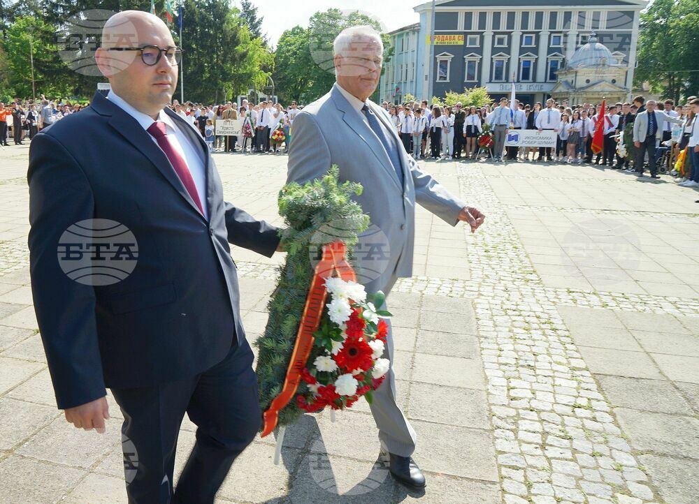 Община Разград: Признание за 66 заслужили дейци на културата и образованието в Разград