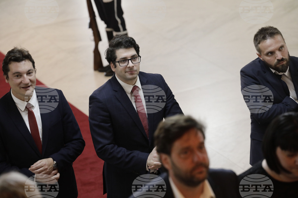 НИМ - президент - 24-ти май - прием