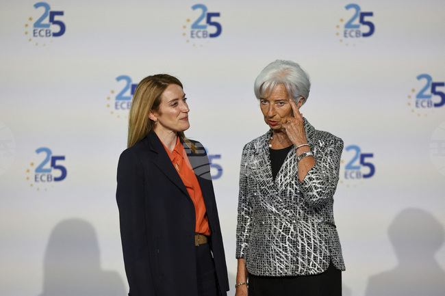 Банковият съюз на ЕС - повече от 10 години след механизмите за надзор и преструктуриране, залогът е общата схема за гарантиране на депозитите