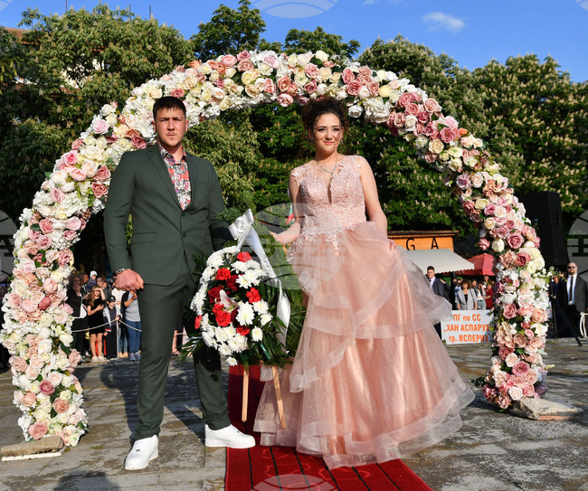 Исперих - абитуриенти - випуск 2023