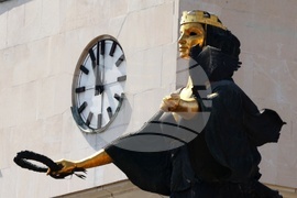 Преминаване към лятно часово време