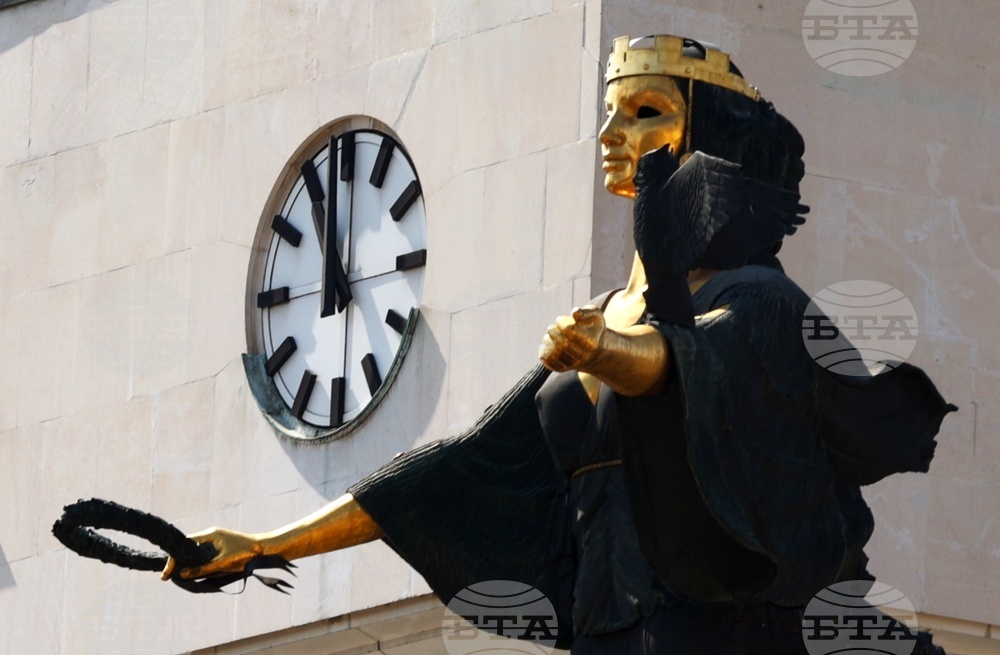 Преминаване към лятно часово време