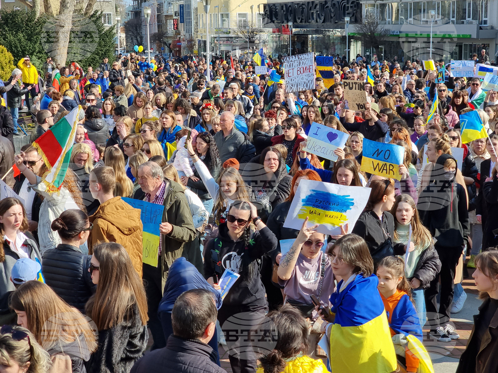 Варна – протест – войната в Украйна