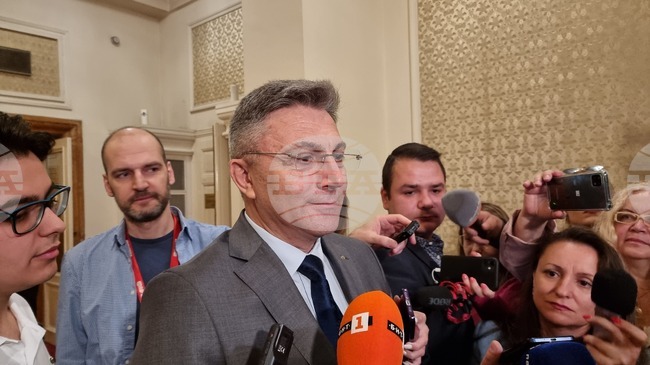 Парламент - Мустафа Карадайъ - изявление