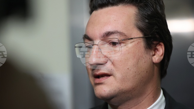 За деескалация и завръщане към дипломацията, призоваха от БСП относно ударите над Иран 