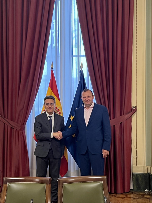 Deputy Agriculture Minister Dzhikov: Bulgaria Should Draw Experience from Spain in Cooperating Agricultural Producers