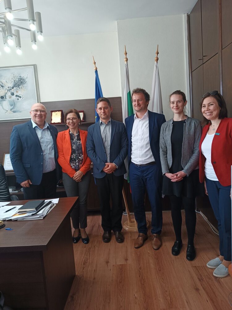 Община Русе: Представители на УНИЦЕФ посетиха единствения в България кризисен център за непридружени деца чужди граждани и деца бежанци