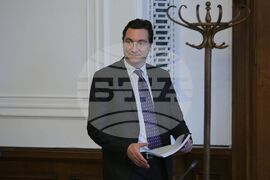 Парламент - Комисия по въпросите на Европейския съюз - Крум Зарков