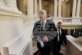 Парламент - Комисия по правни въпроси