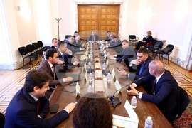 Парламент - Комисия по електронно управление и информационни технологии