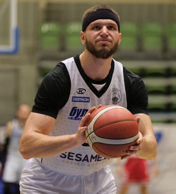 Кръстан Кръстанов остава в баскетболния Локомотив Пловдив и за предстоящия сезон в НБЛ 