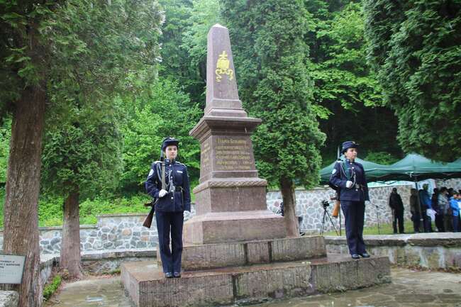 Община Тетевен: С възпоменателен митинг и жива картина бе отбелязана 147-та годишнина от Епилога на Априлското въстание и гибелта на войводата Георги Бенковски