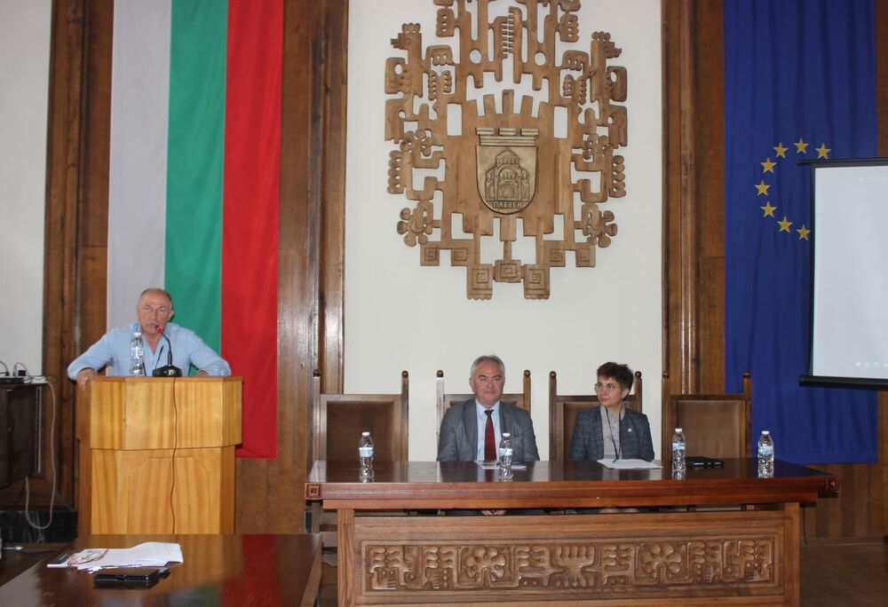 Община Плевен: С научни конференции, изложба и концерт спектакъл Плевен чества 120 години музейно дело