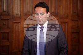 Парламент - Комисия по туризъм