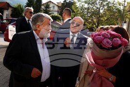 Вежди Рашидов - изложба