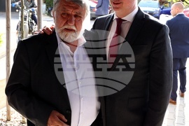 Вежди Рашидов - изложба