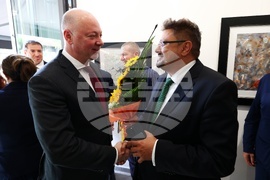 Вежди Рашидов - изложба