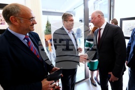 Вежди Рашидов - изложба