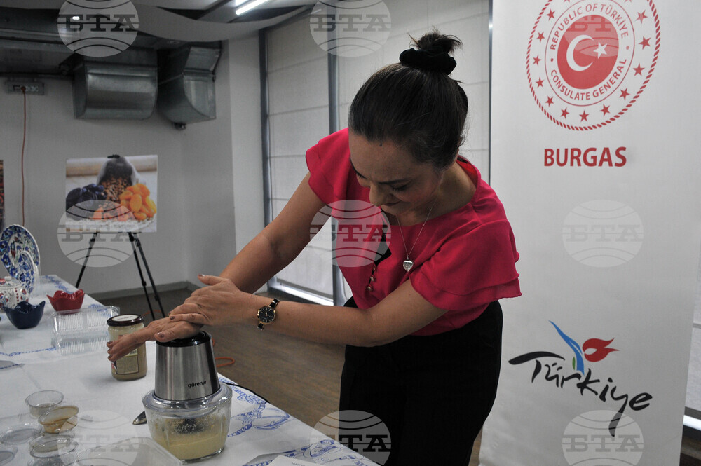 Бургас - Ден на турската кухня - Сенем Гюзел