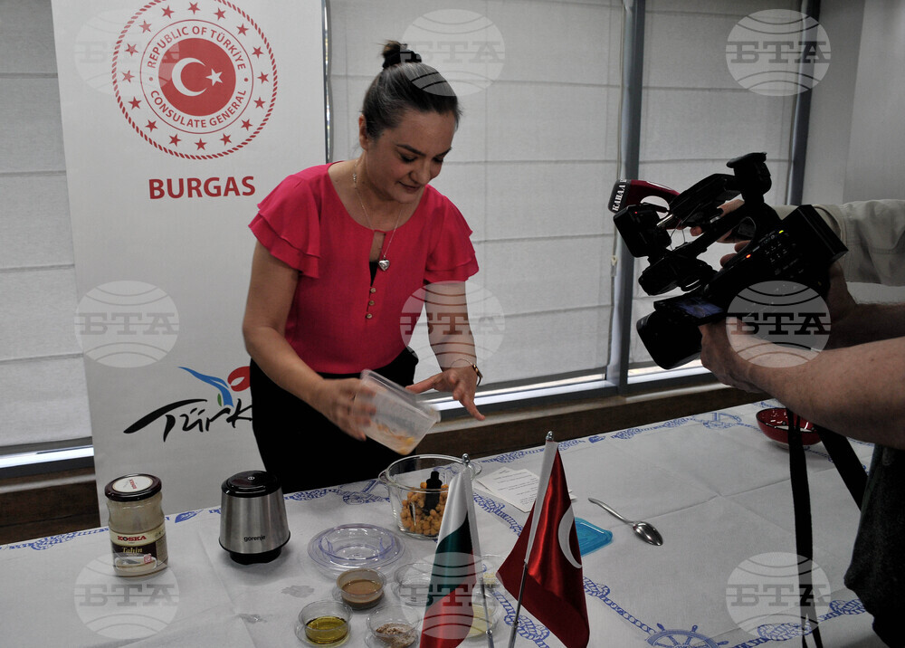Бургас - Ден на турската кухня - Сенем Гюзел