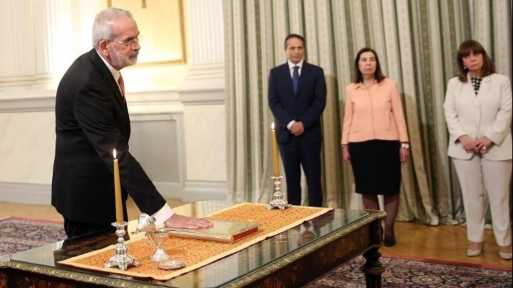 АНА-МПА: Йоанис Сармас положи клетва като служебен премиер на Гърция до следващите избори на 25 юни