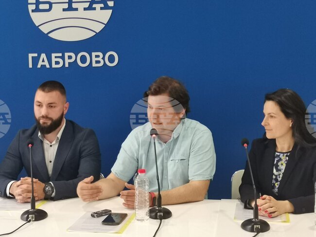 Национален пресклуб на БТА Габрово - Сдружение за професионален фолклорен ансамбъл - учредяване