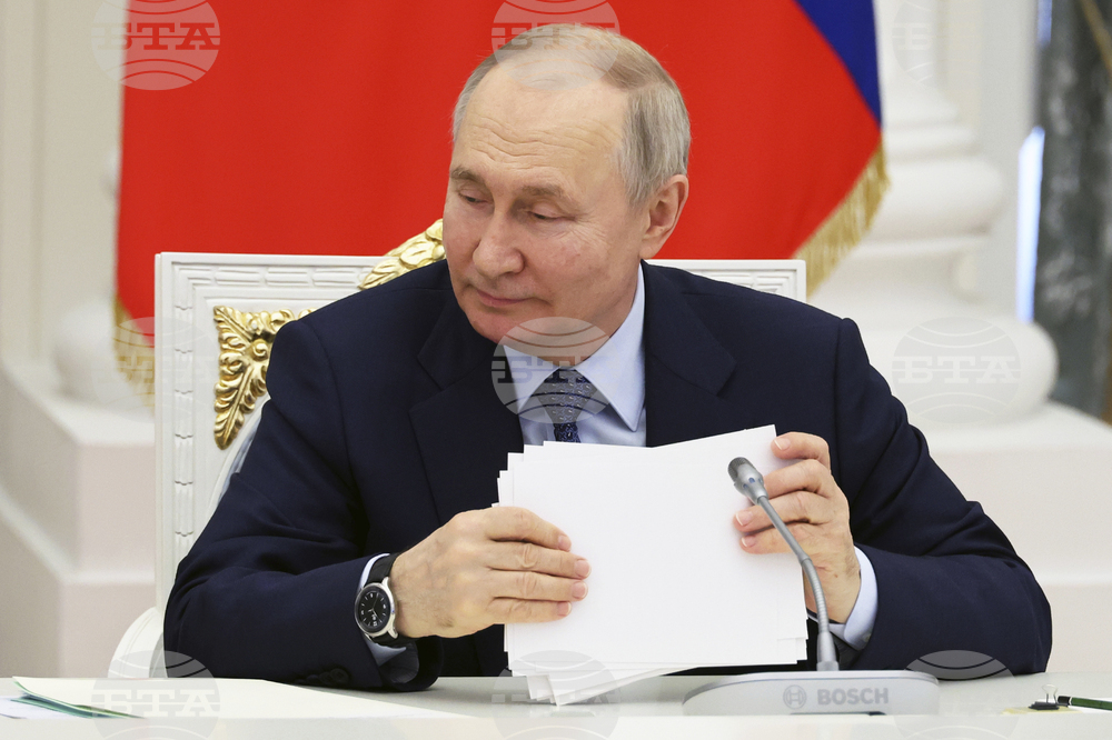 Владимир Путин подписа закона за денонсиране на Договора за обикновените въоръжени сили в Европа
