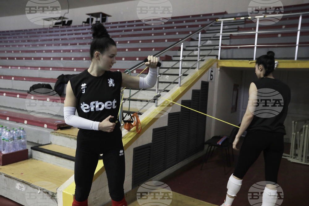 Волейбол - национален отбор жени - тренировка