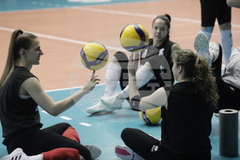 Волейбол - национален отбор жени - тренировка