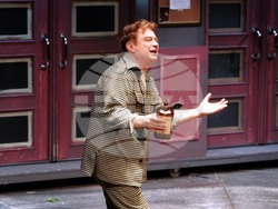 „Лунатици“ - комедия, 2015 г.