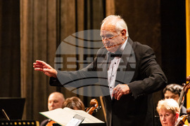 Бургас - Кремена Оксенкруг - симфоничен концерт