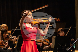 Бургас - Кремена Оксенкруг - симфоничен концерт