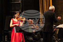 Бургас - Кремена Оксенкруг - симфоничен концерт