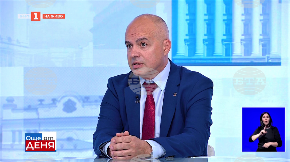 Георги Свиленски: Прави се законодателство, което да спаси главата на Борисов