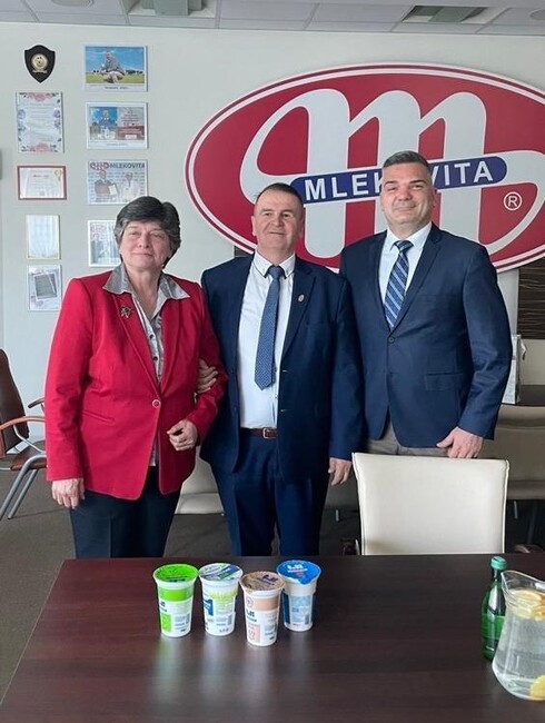 Министерство на икономиката и индустрията: Полша с интерес да произвежда българско кисело мляко